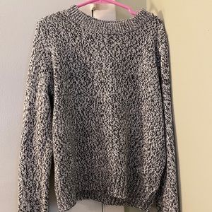 Pepper sweater